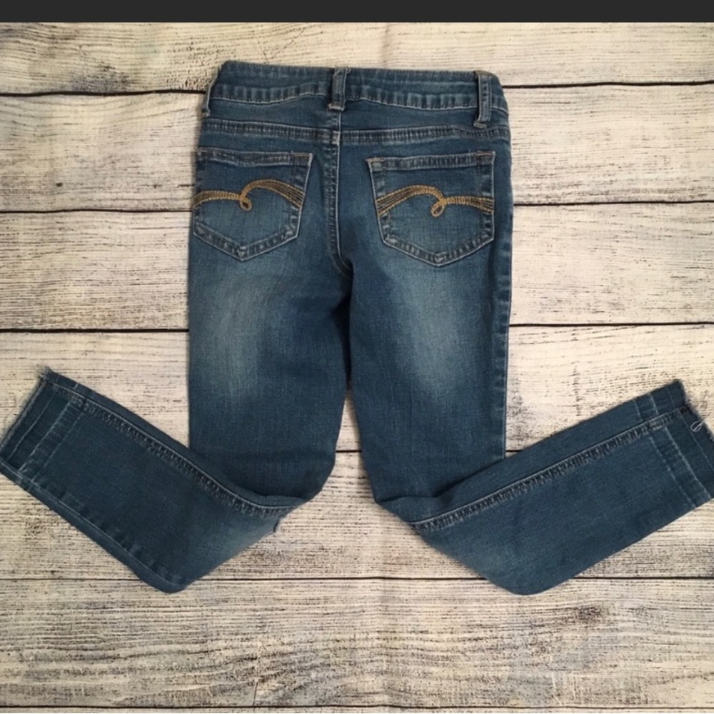 Justice distressed jeans size 7 slim - Picture 5 of 5